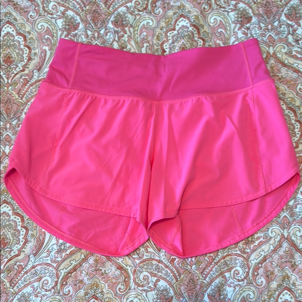 Lululemon Athletica Pink Athletic Shorts Flouncy Design size 4 tall